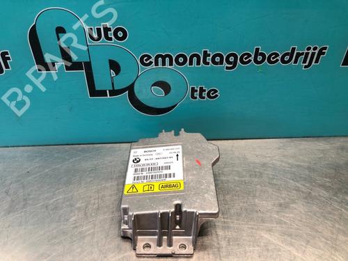 Calculateur Airbags BMW 3 (E90) 318 i (129 hp) 28305671