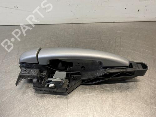 Used Rear left exterior door handle PEUGEOT 208 I (CA_, CC_) 1.4 VTi (95 hp) 31040343