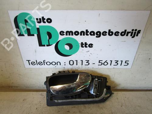 Used Front right exterior door handle PEUGEOT 307 SW (3H) 2.0 HDI 90 (90 hp) 19587580