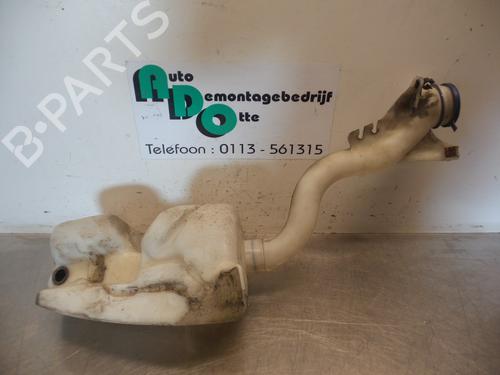 Used Windscreen washer tank Windscreen washer tank 19592778 19592778