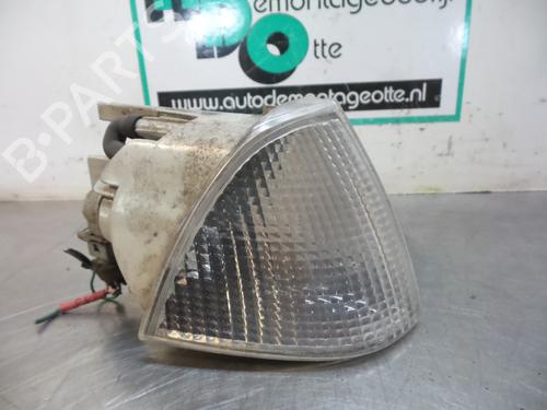 Used Right front indicator Right front indicator 19609967 19609967