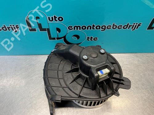 Moteur de chauffage MERCEDES-BENZ CITAN Box Body/MPV (W415) 109 CDI (415.601, 415.603, 415.605) (90 hp) 22764179