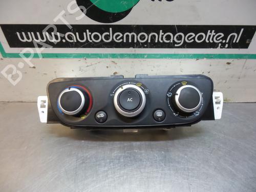 Used Climate control RENAULT MEGANE III Grandtour (KZ0/1) 1.5 dCi (KZ0C, KZ1A) (90 hp) 19610844