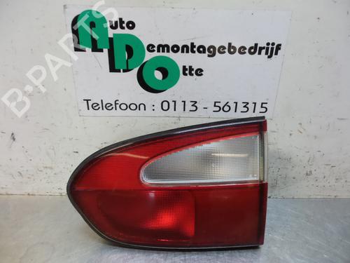 Used Right taillight HYUNDAI H-1 / STAREX Bus (A1) 2.5 TD (80 hp) 19584658