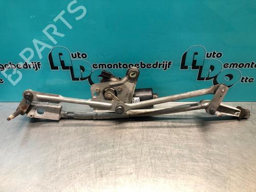 Used Front wipers mechanism VOLVO V70 II (285) 2.4 (140 hp) 28298209