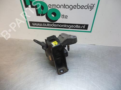 Used Engine mount Engine mount TOYOTA AVENSIS Estate (_T25_) 1.8 VVT-i (ZZT251_, ZZT251R) (129 hp) 19605629 19605629