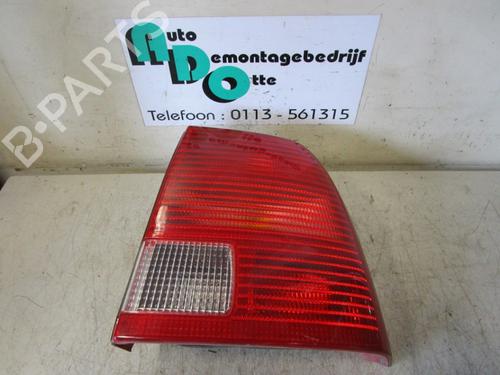 Used Right taillight Right taillight 19587658 19587658