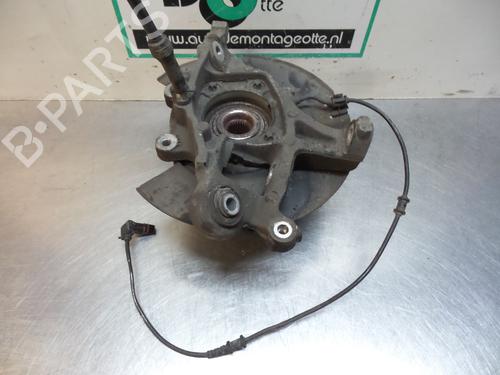 Used Right rear steering knuckle CHRYSLER 300C (LX, LE) 2.7 (193 hp) 19610676