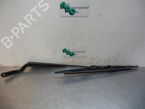 Front windshield wiper arm FORD FIESTA V (JH_, JD_) 1.25 16V | BP19603935C143 