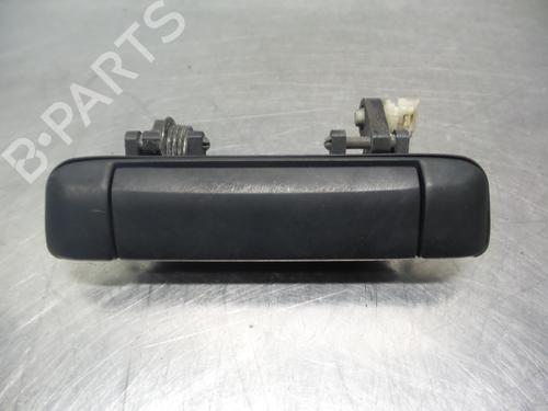Used Front left exterior door handle MAZDA DEMIO (DW) 1.5 16V (DW5W) (75 hp) 19593651