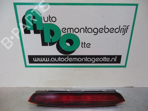 Used Third brake light Third brake light 19605358 19605358
