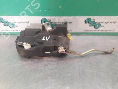 Used Front left lock TOYOTA STARLET (_P9_) 1.3 (EP91_, EP91R) (75 hp) 19616579