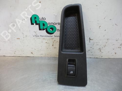 Used Switch FIAT GRANDE PUNTO (199_) 1.2 (65 hp) 19603620