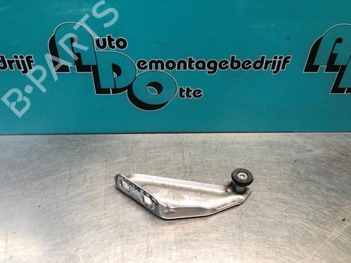 Used Hinge/Door check strap MERCEDES-BENZ CITAN Box Body/MPV (W415) 109 CDI (415.601, 415.603, 415.605) (90 hp) 28298036