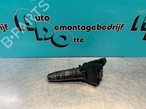 Used Headlight switch NISSAN ALMERA II Hatchback (N16) 1.8 (116 hp) 19628738
