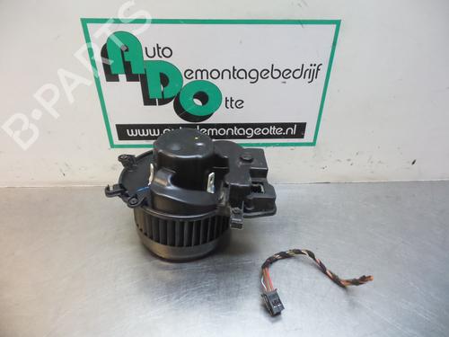 Used Heater blower motor MERCEDES-BENZ C-CLASS Coupe (CL203) C 180 Kompressor (203.746) (143 hp) 19607276