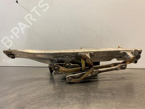 Used Front wipers mechanism MERCEDES-BENZ S-CLASS (W126) 300 SD (126.120) (125 hp) 30960338