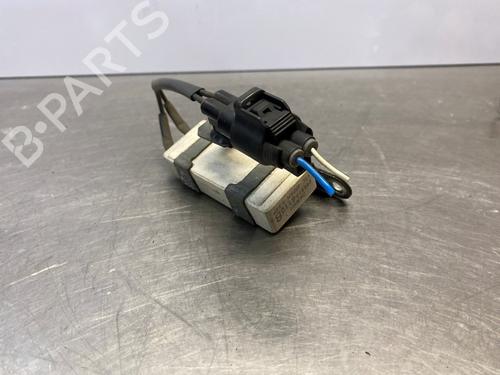 Varmeblæsermodstand Varmeblæsermodstand TOYOTA YARIS (_P9_) 1.33 VVT-i (NSP90_, NSP90R) (100 hp) 34100270 34100270