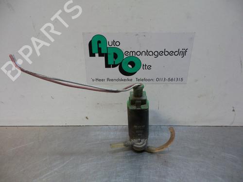 Used Washer pump PEUGEOT 206 Hatchback (2A/C) 1.4 i (75 hp) 19598030