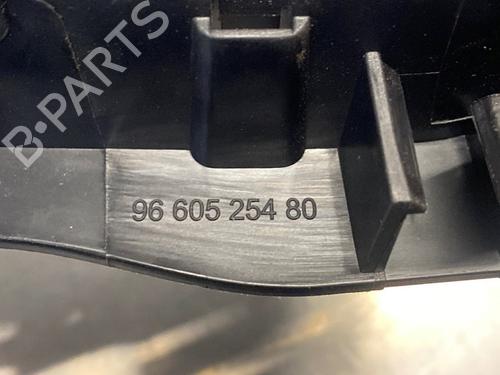 Front left exterior door handle PEUGEOT 308 I (4A_, 4C_) 1.6 16V | BP28354515C128 