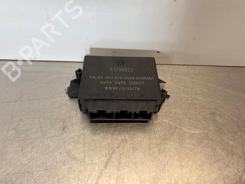 Used Electronic module FIAT 500 (312_) 1.2 (312AXA1A) (69 hp) 28668820