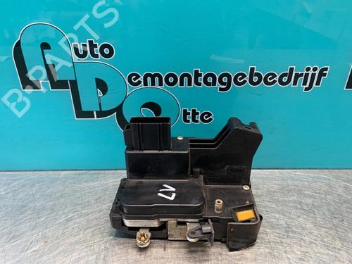 Used Front left lock FORD FIESTA V (JH_, JD_) 1.25 16V (70 hp) 19625610
