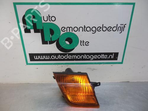 Used Right front indicator Right front indicator 19607692 19607692
