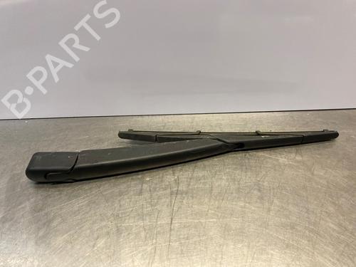 Used Rear windshield wiper arm OPEL CORSA E (X15) 1.4 (08, 68) (90 hp) 31087982