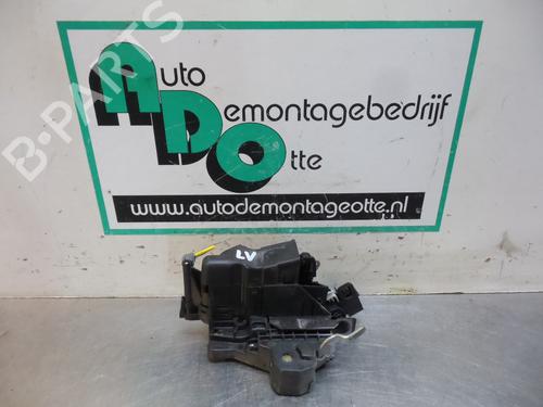 Used Front left lock MERCEDES-BENZ CLK (C208) CLK 200 (208.335) (136 hp) 19611144