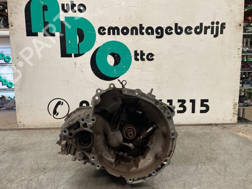 Used Gearbox DAIHATSU CUORE VII (L275_, L285_, L276_) 1.0 (L276) (70 hp) 19616706
