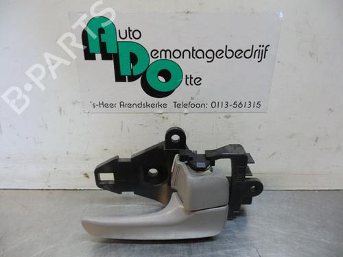 Used Rear right exterior door handle MITSUBISHI GRANDIS (NA_W) 2.4 MIVEC (NA4W) (165 hp) 19598324