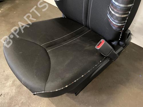 Right front seat CITROËN C1 (PM_, PN_) 1.0 | BP34099935C16 - Image 3