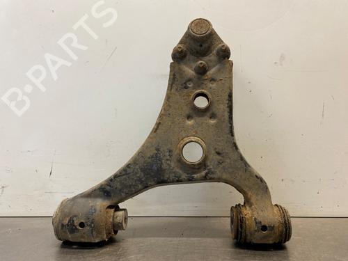 Used Left front suspension arm MERCEDES-BENZ B-CLASS Sports Tourer (W245) B 200 (245.233) (136 hp) 30586945