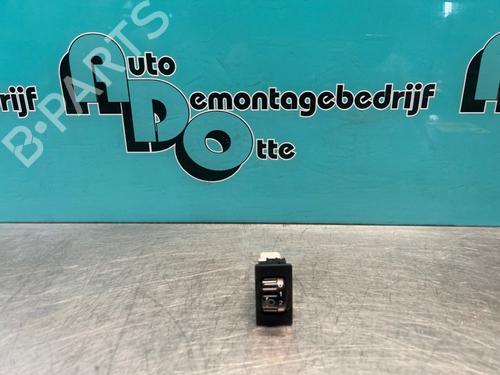 Used Switch Switch 28297885 28297885