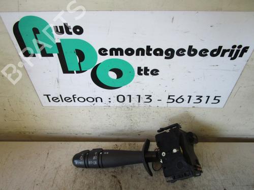 Used Steering column stalk RENAULT LAGUNA II Grandtour (KG0/1_) 1.8 16V (121 hp) 19587461