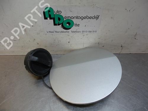 Used Fuel flap TOYOTA COROLLA Verso (ZER_, ZZE12_, R1_) 1.8 (ZNR11_, ZNR11R) (129 hp) 19599001