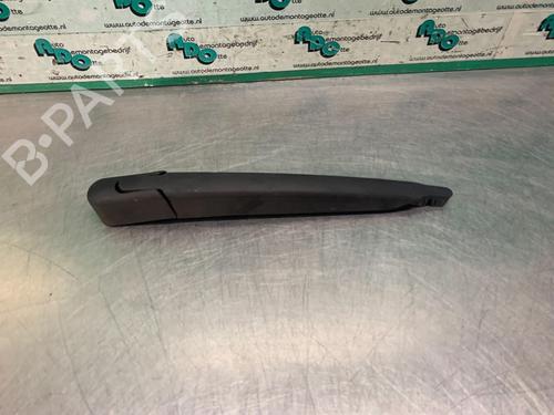 Used Rear windshield wiper arm OPEL ASTRA H Estate (A04) 1.7 CDTI (L35) (101 hp) 19619336
