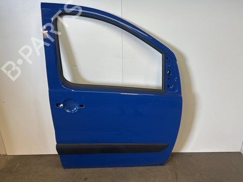 Used Right front door FIAT SCUDO Van (270_, 272_) 1.6 D Multijet (90 hp) 28300072