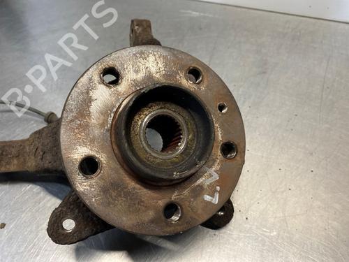 Left front steering knuckle OPEL VIVARO A Van (X83) 1.9 DTI (F7) | BP28300491M25 