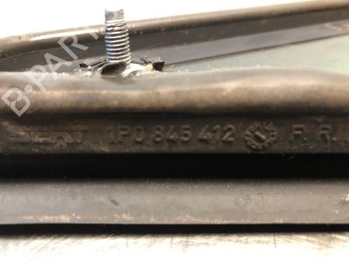 Front right quarter glass SEAT LEON (1P1) 1.4 TSI | BP29932707C112