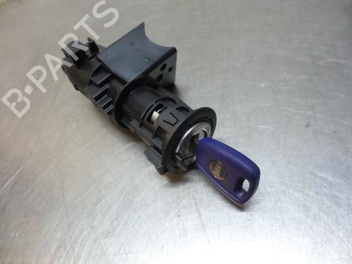 Used Ignition barrel FIAT PUNTO (188_) 1.2 60 (188.030, .050, .130, .150, .230, .250) (60 hp) 19597704