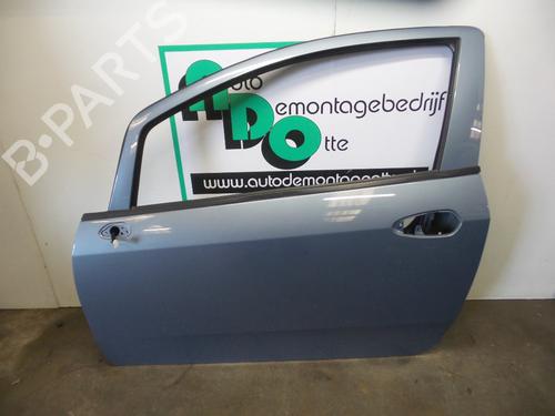 Used Left front door FIAT GRANDE PUNTO (199_) 1.2 (65 hp) 19603144