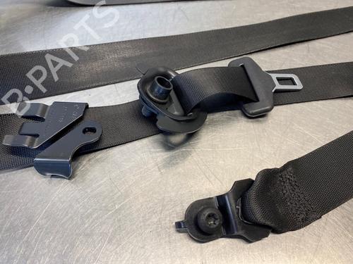 Front right seatbelt MERCEDES-BENZ C-CLASS (W204) C 200 Kompressor (204.041) | BP29025284I25 
