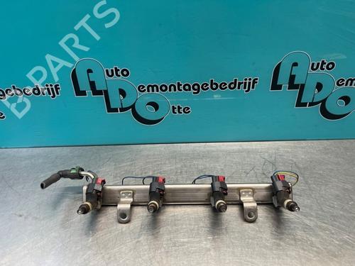 Used Injection rail DODGE CALIBER 2.0 (156 hp) 22435451
