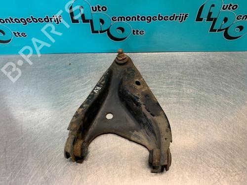 Used Right front suspension arm DACIA SANDERO 1.2 16V (75 hp) 19624903