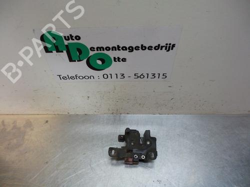 Used Hood lock AUDI A6 C5 (4B2) 2.4 (170 hp) 19594622