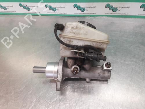 Used Brake master cylinder Brake master cylinder 19615275 19615275
