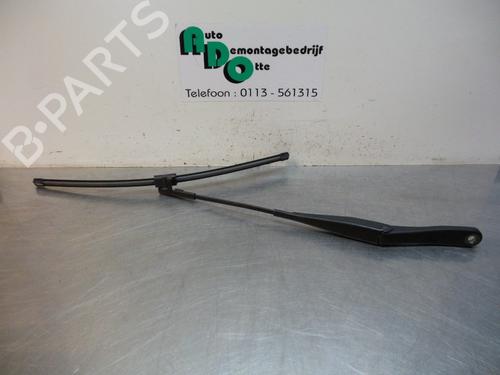 Used Front windshield wiper arm OPEL ASTRA H Estate (A04) 1.7 CDTI (L35) (80 hp) 19594439