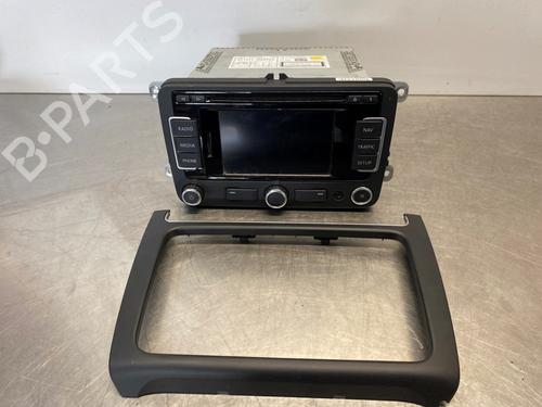 Bilradio VW POLO V (6R1, 6C1) 1.2 TDI (75 hp) 28300138