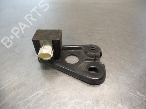 Used Electronic module TOYOTA YARIS (_P1_) 1.0 (SCP10_, SCP10R) (68 hp) 19591318